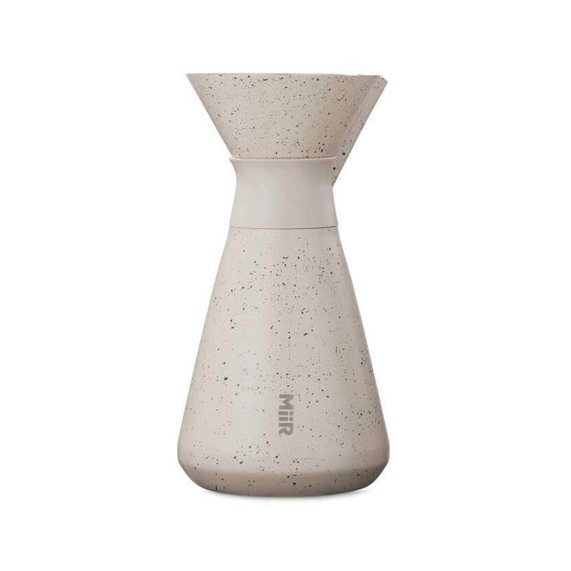 new-standard-carafe-b6 Web_PDP-33oz_New_Standard_Carafe_Desert_Tan_Speckle_Studio_CAR1SVOS224__Front.jpg