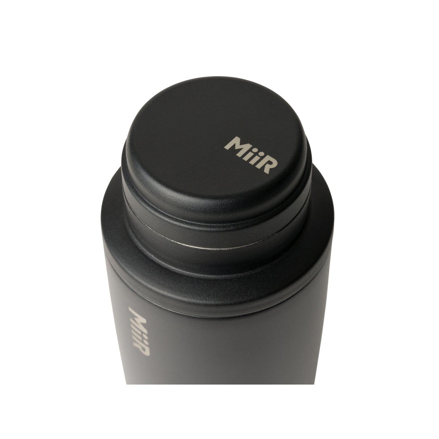 cocktail-shaker-lid-w8 Shaker_Lid_Black_Studio_1021_45Deg_Lid_On-1__CSL1SNOS002.jpg