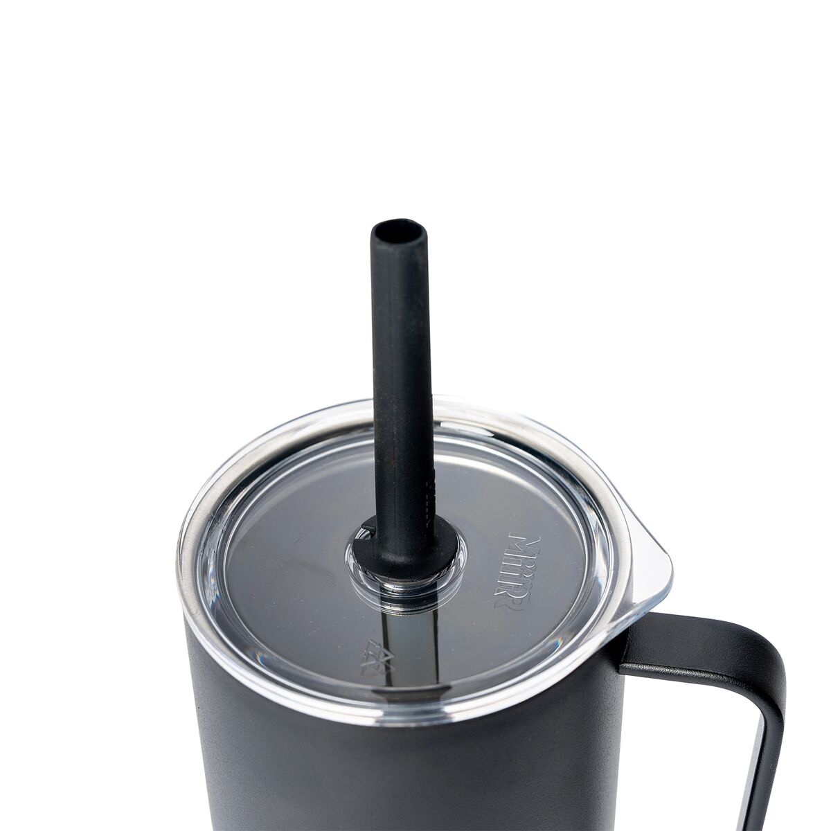 all-day-straw-cup-o9 WebPDP-32oz_All_Day_Straw_Cup_Black_Studio_0713__ADSC1SV32002_Lid.jpg
