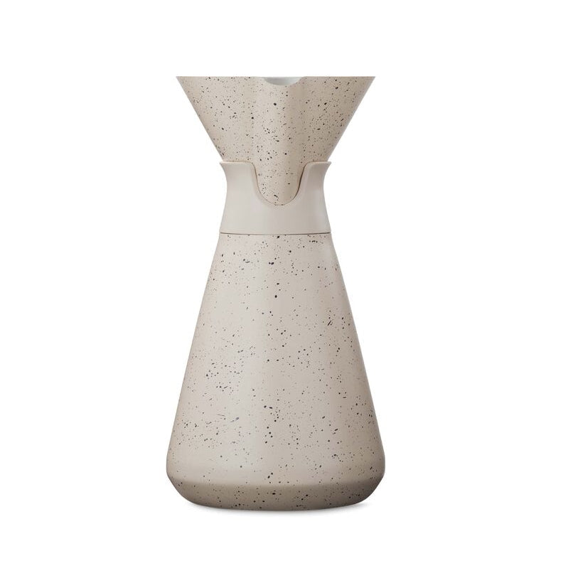 new-standard-carafe-b6 WebPDP-33oz_New_Standard_Carafe_Desert_Tan_Speckle_Studio__CAR1SVOS224_270.jpg
