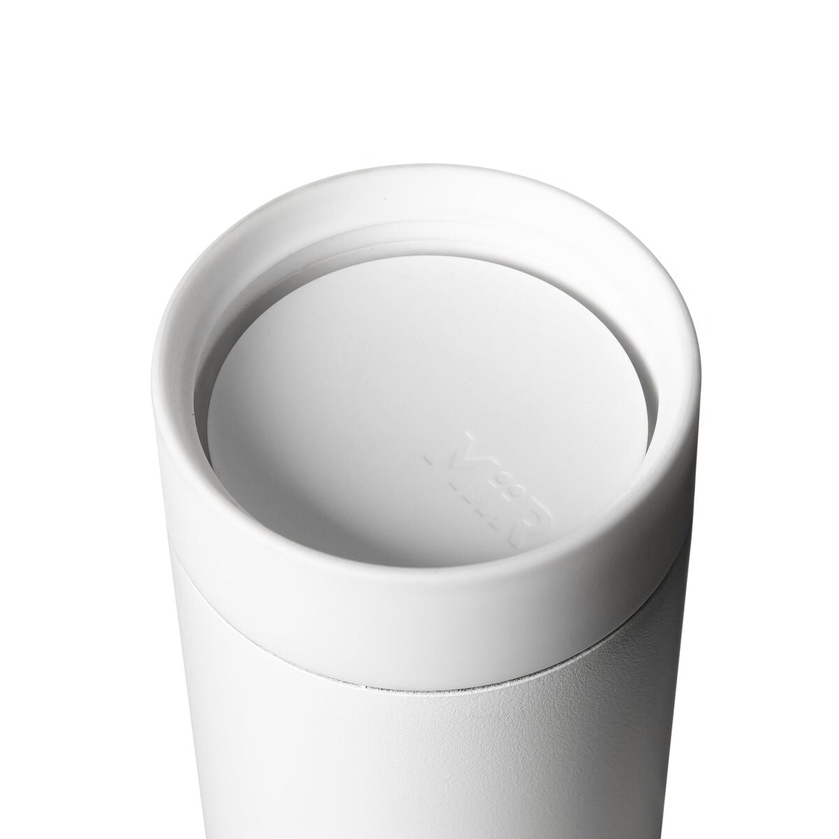 360-lid-d9 WebPDP-360_Lid_White__3602PNWM001_X2Studio_Closeup_Open.jpg