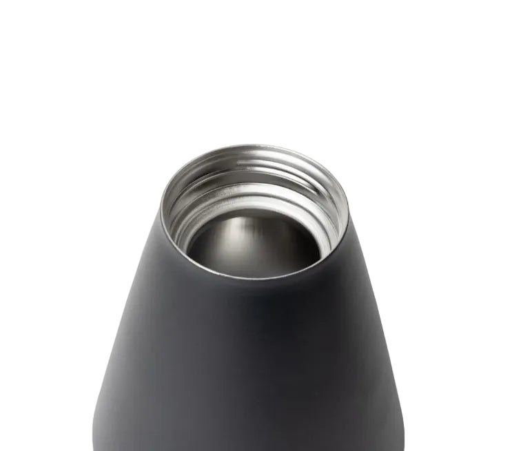 new-standard-carafe-b6 WebPDP-Carafe_Black_Studio_0722_45_Deg_Top_Off__CAR1SVOS002.jpg