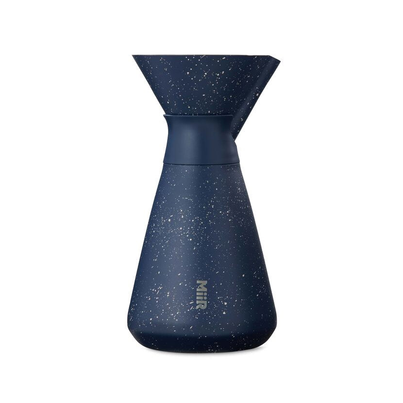 new-standard-carafe-b6 Web_PDP-33oz_New_Standard_Carafe_Tidal_Blue_Speckle_Studio_CAR1SVOS225__Front.jpg