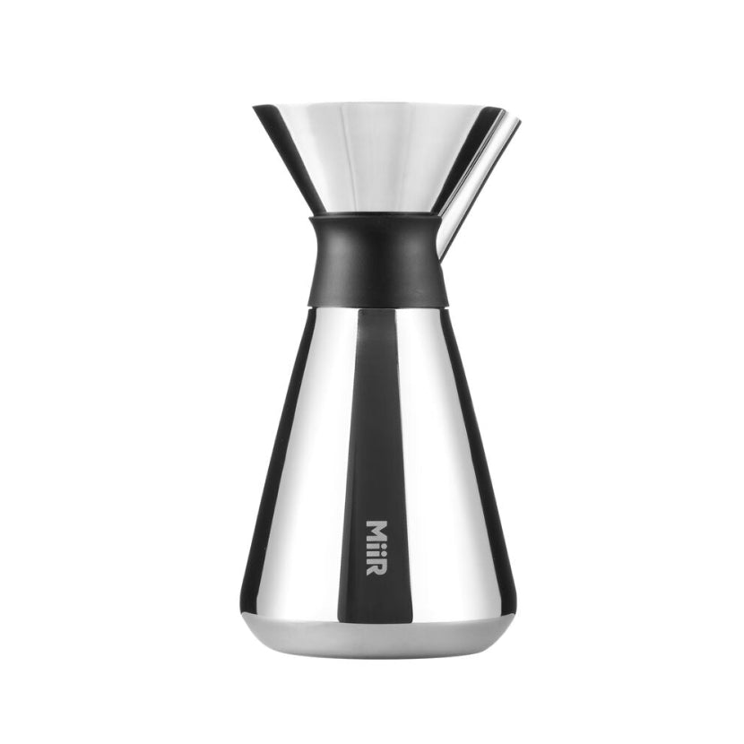 new-standard-carafe-b6 Web_PDP-Polished_Stainless_Carafe_33oz_SS_Studio_X2_07182024_Front_CAR1SVOS005_1_2.jpg